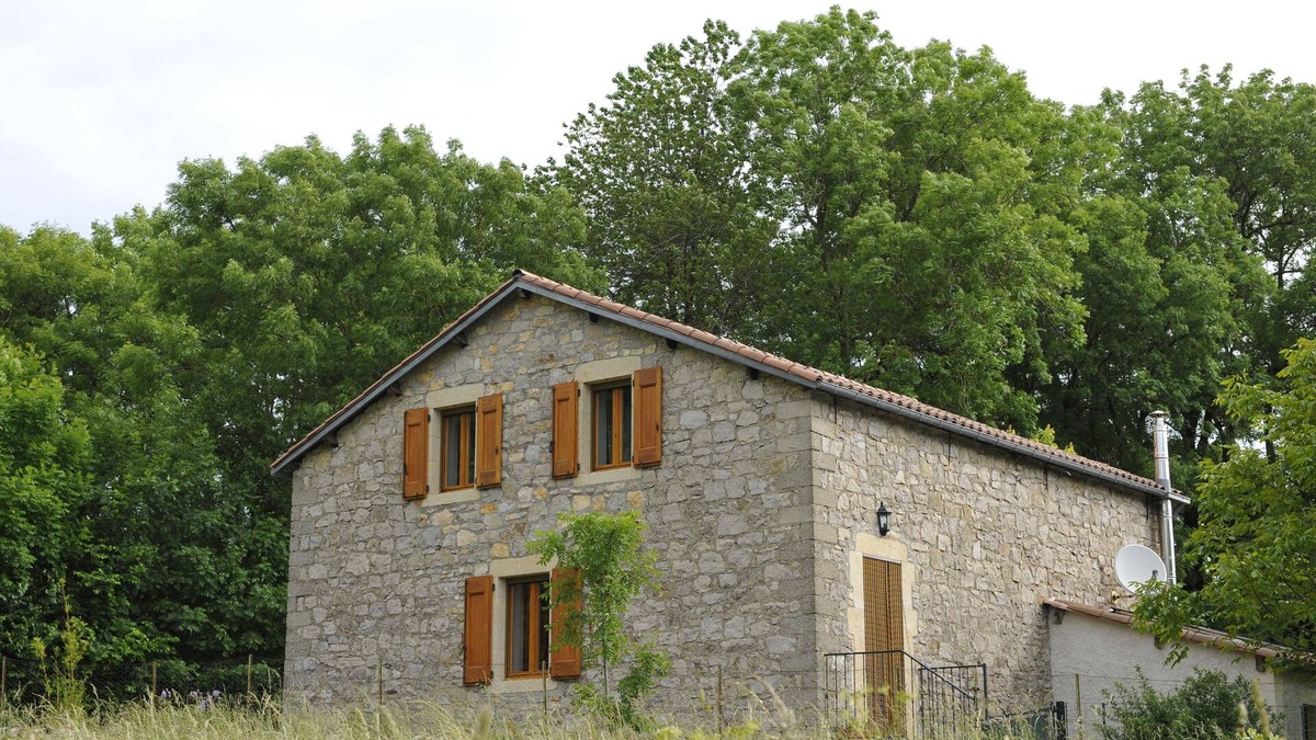 Viala-du-Pas-de-Jaux House | the walnut viala of the pas de jaux