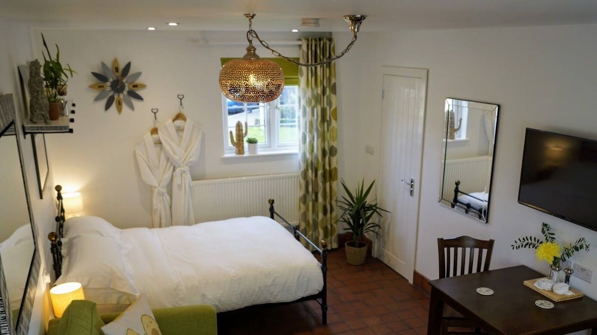 Fairseat Apartment | The Walnut, Meopham - an easy to find retreat, based in North Kent, England
