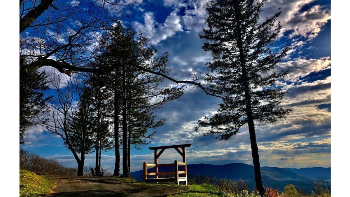 North Adams House | The Wampanoag Cabin @ The Wigwam Western Summit