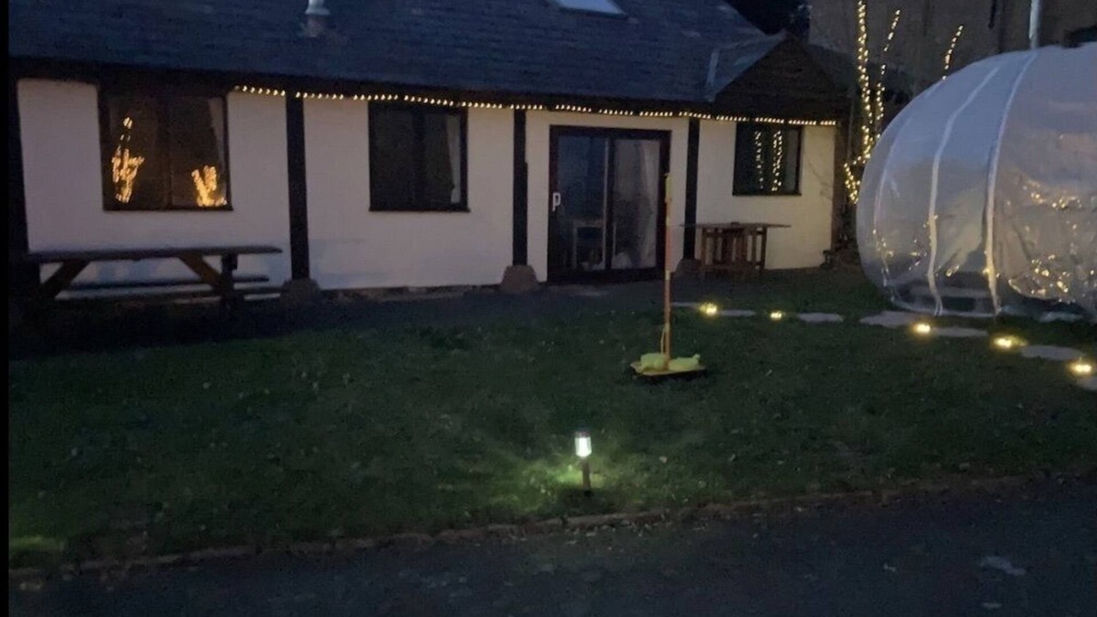 Callow House | The Warm Hearth: The Stables, Cozy Home With Private hot tub in our Magical Dome