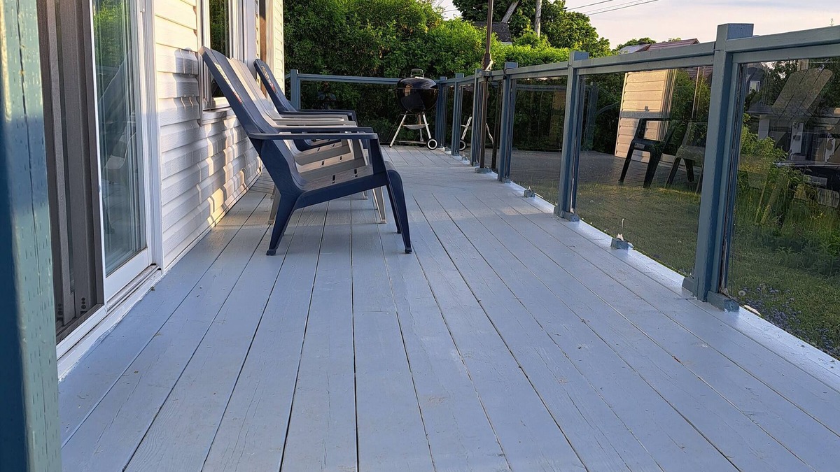 Riviere-du-Loup Regional County Municipality Ski Chalet | The waterfront