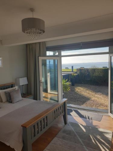 Lee-on-the-Solent House | The Waters Edge