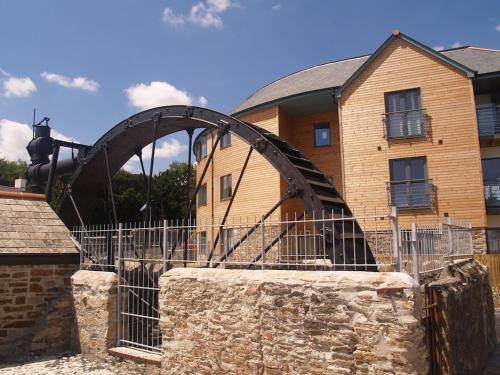 Charlestown Apartment | The Waterwheel Apartment, Charlestown
