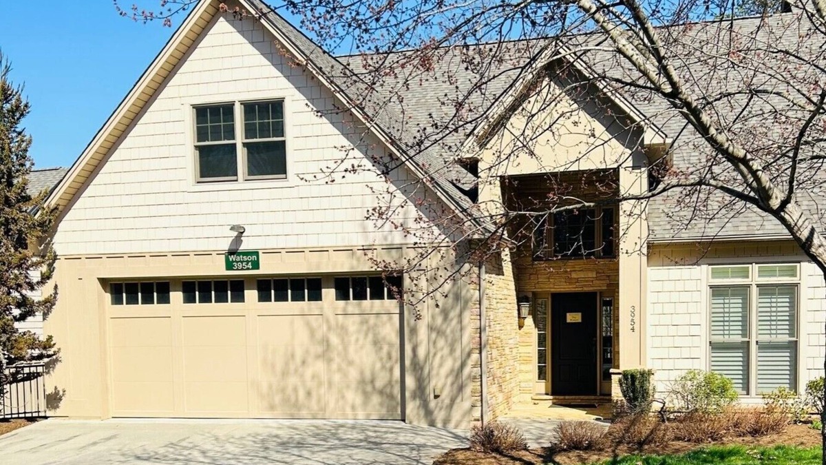 Conover House | The Watson Townhome in Rock Barn Country Club & Spa