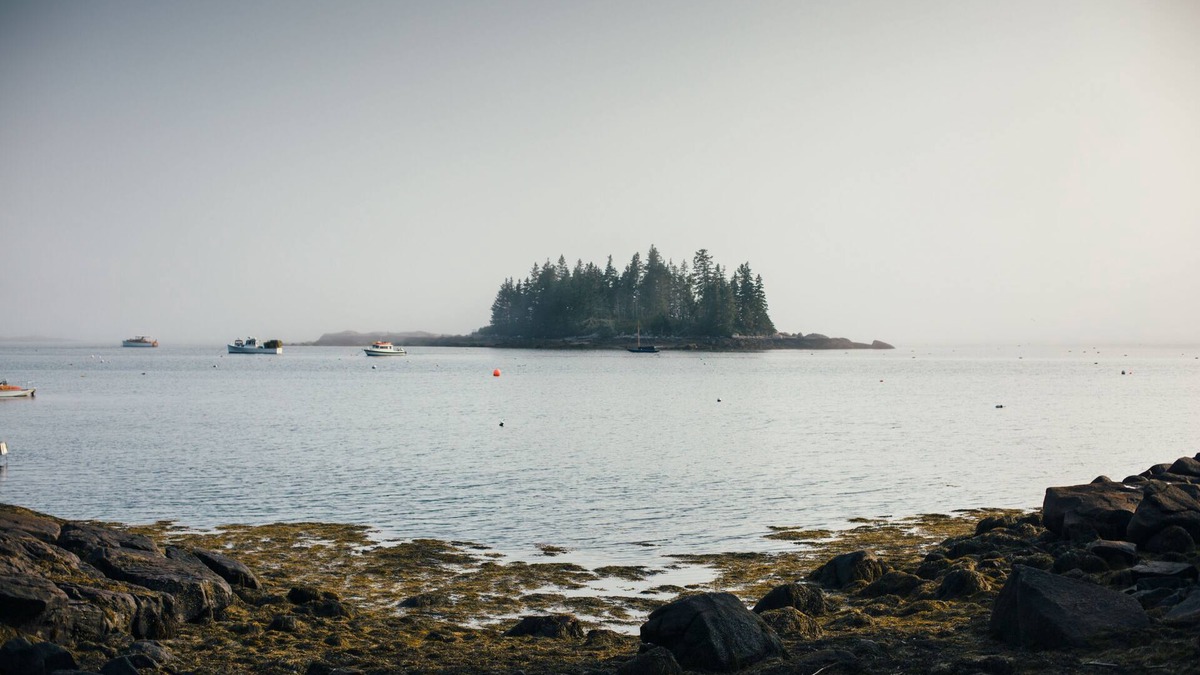 Vinalhaven House | The Way Life Should Be