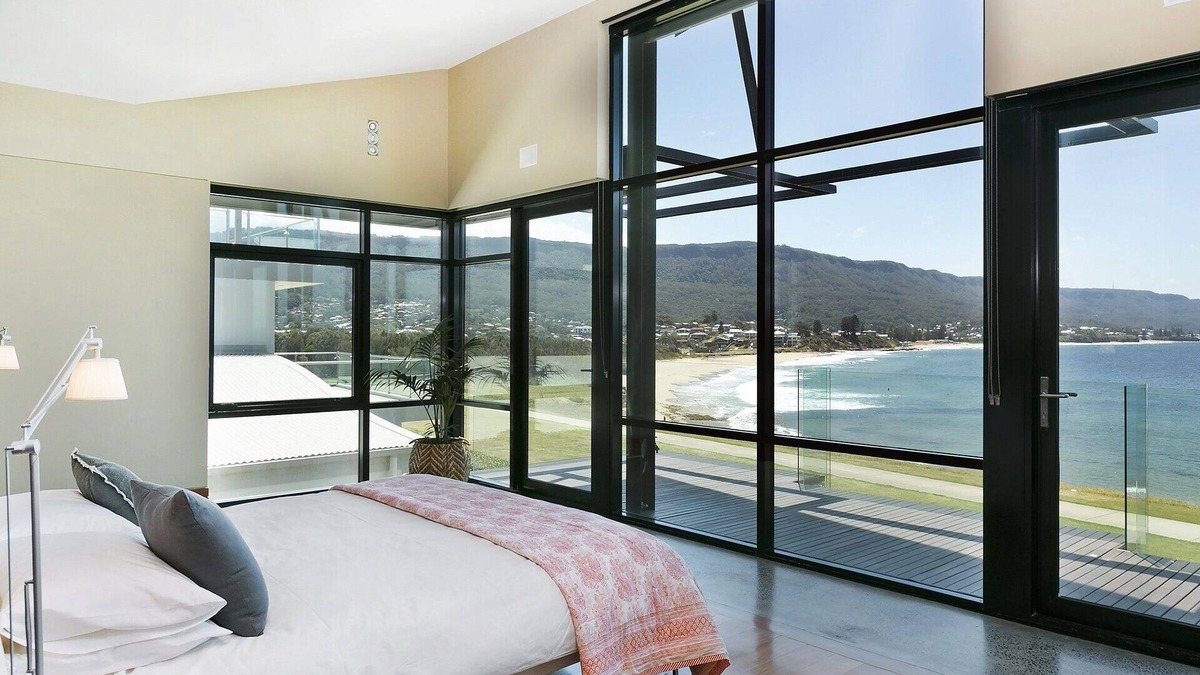 Bulli House | The Weaver Beach House @ Sandon Point