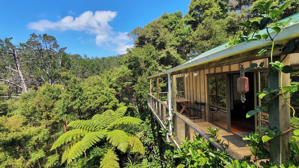 Kawau Island House | The Weka House - Kawau Island Holiday Home