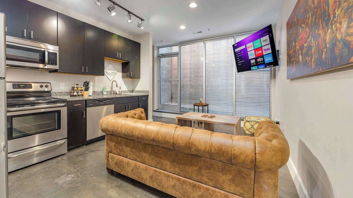 Roanoke Apartment | The West End Flats Su