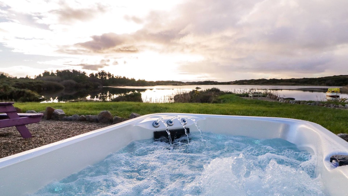 Burtonport Cottage | The Wheelhouse Pod No. 2