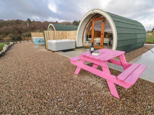 Burtonport House | The Wheelhouse Pod No 3