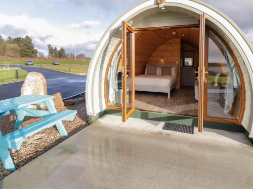 Burtonport House | The Wheelhouse Pod No 4