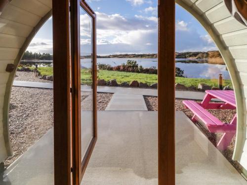 Burtonport House | The Wheelhouse Pod No 8