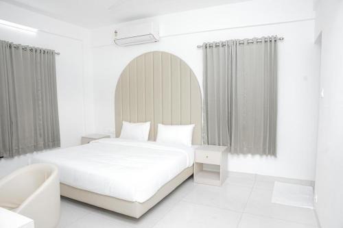 Thrissur Apartment | The White Chateau by Chakolas Hospitality