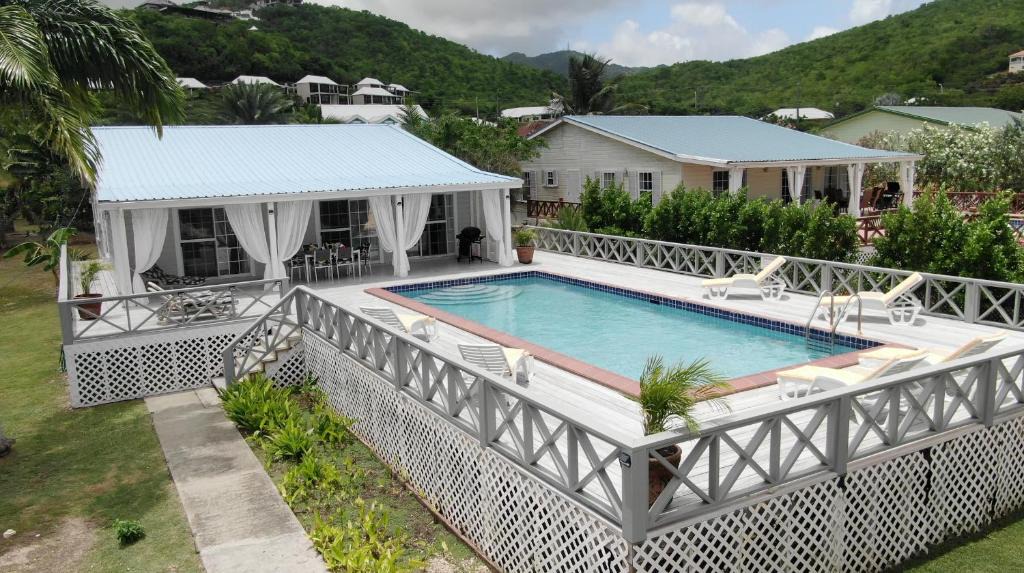Jolly Harbour House | The White House