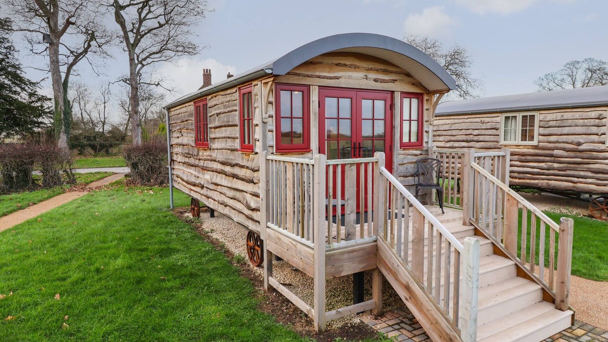 Ryther Cottage | THE WHITE PRINCESS, romantic, character holiday cottage in Tadcaster