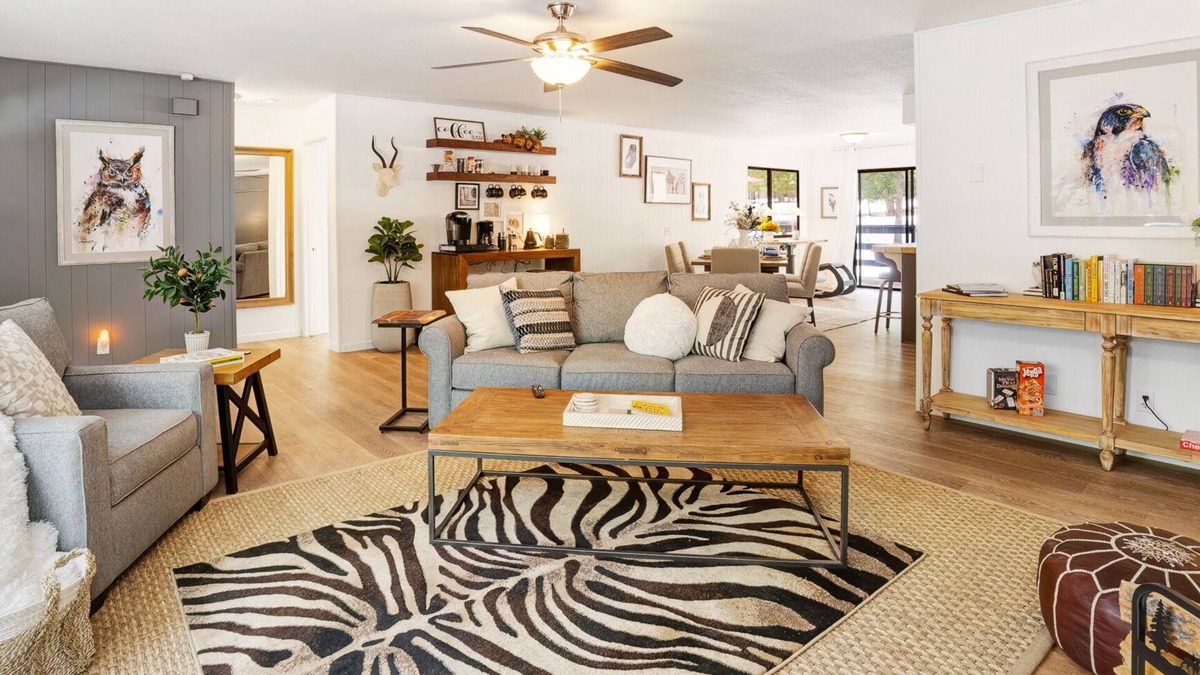 Graeagle House | The Wild Rock Retreat