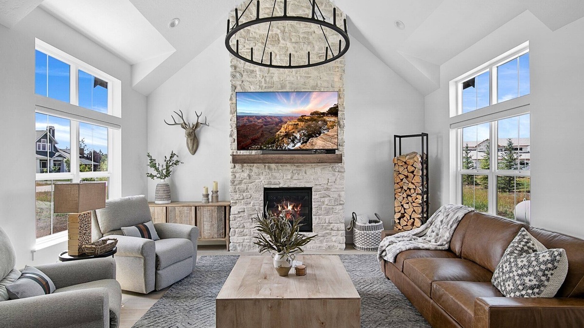 McCall House | 《𝒯𝒽ℯ 𝒲𝒾𝓁𝓁ℴ𝓌》at McCall - New Home close to everything!
