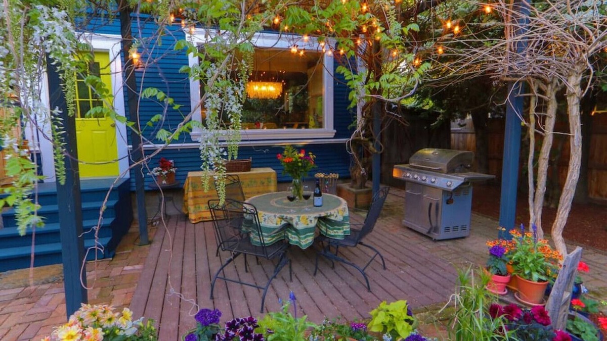 Walla Walla House | The Willows · The Willows is Enchanting