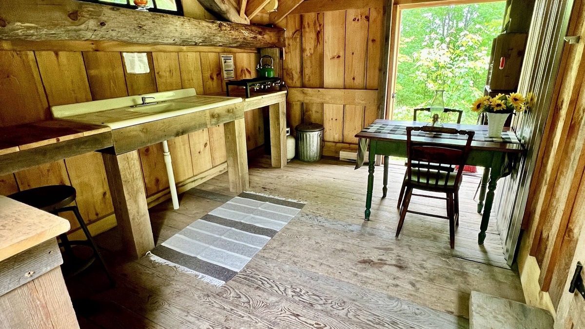 Barnstead Cabin | The Windfall Off-Grid Cabin and Farm Stay