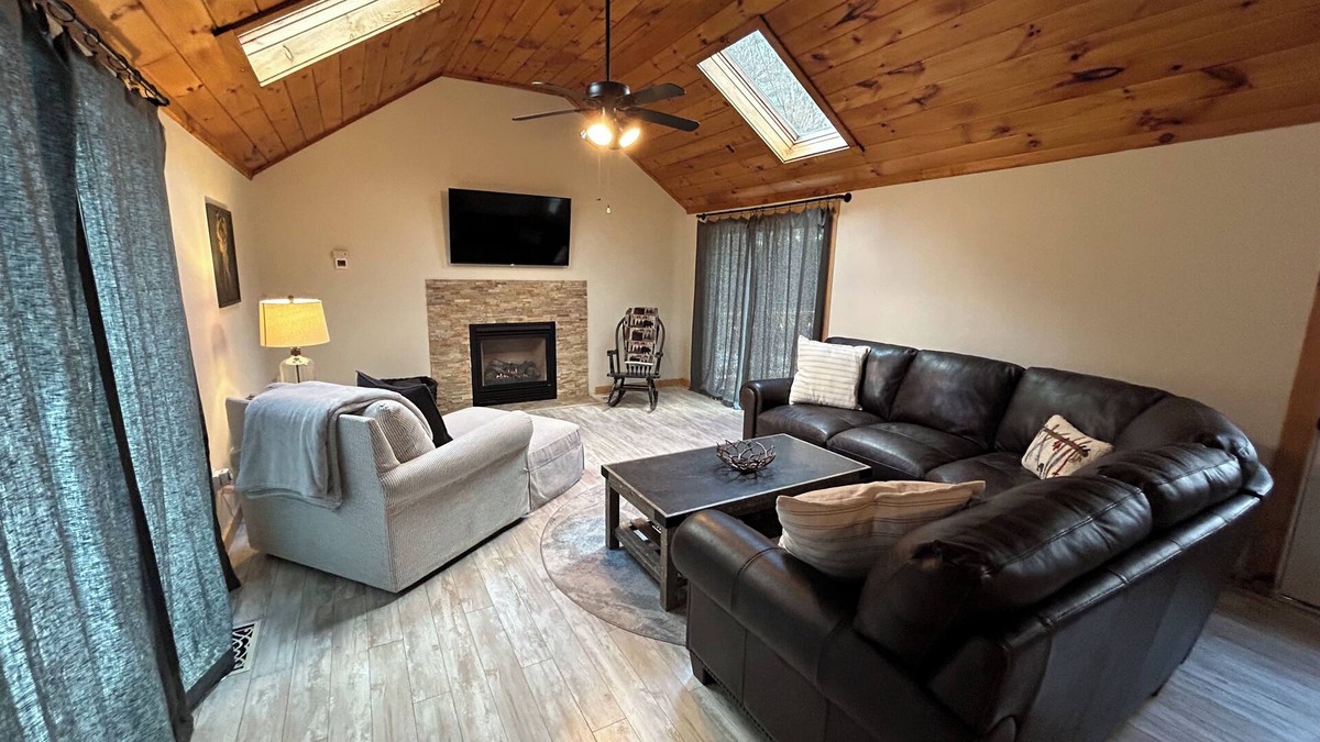 Campton House | The Winterbrook Mountain House.nOwls Nest Golf-Waterville Valley