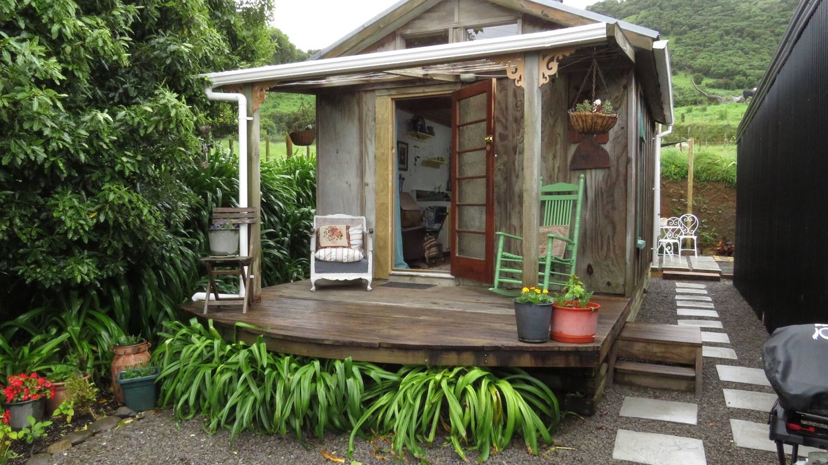 Rewa Cabin | The Wish House Retreat - A peaceful self-guided retreat