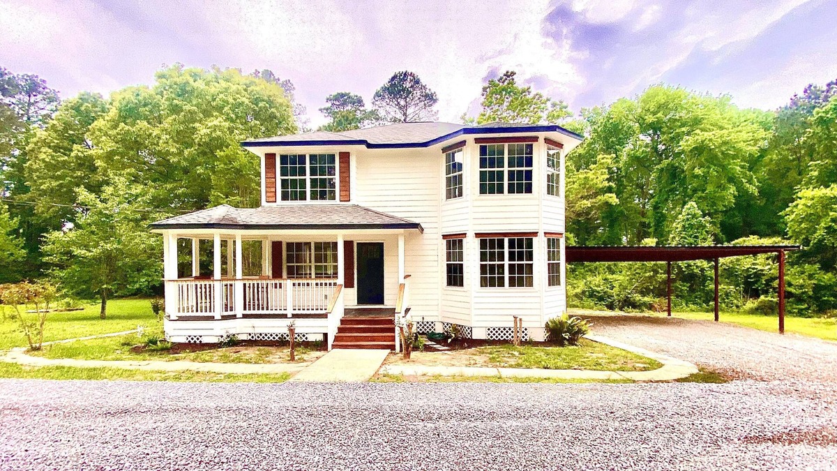 Pineville House | -The Wonder at Woodcreek- Top neighborhood! Near all amenities! Near hospitals!