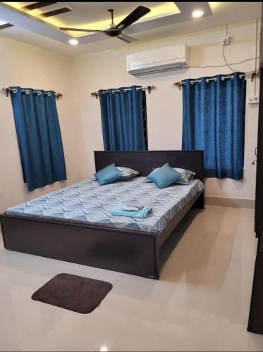 Konnagar House | The Woodpecker Inn Suite