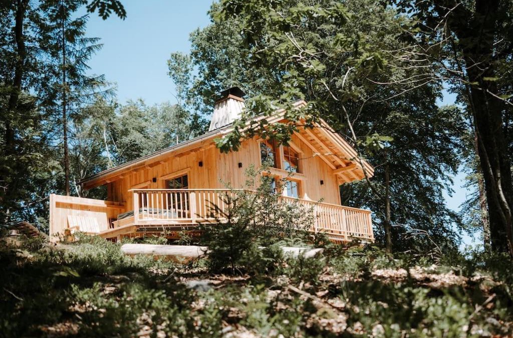 Ondenval Ski Chalet | The WoodPecker Lodge
