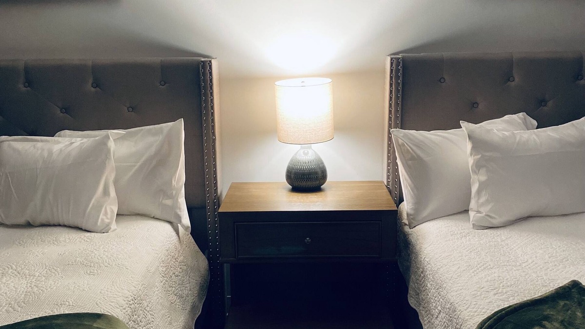 Wellston Bed & Breakfast | The Woods Suite #302 Free Arcade, Movie Theater, Patio Area, Playground and more
