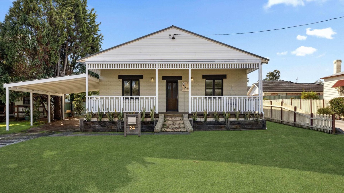 Aberdare House | The Woodview - Hot tub & Pet Friendly!