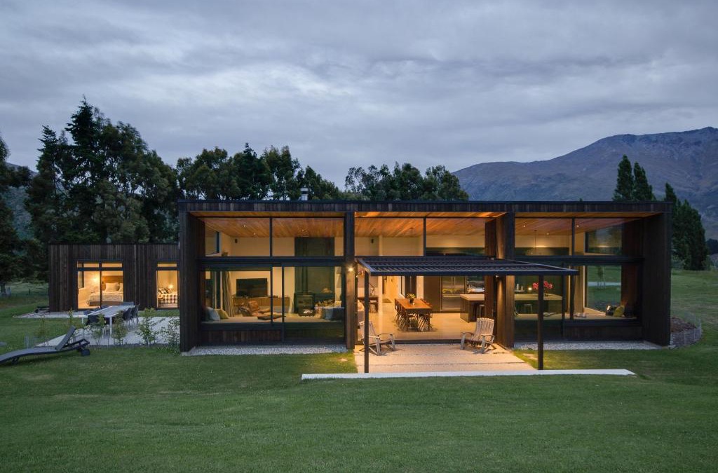 Arrow Junction Villa | The Woolstore Luxury Holiday Home by MajorDomo