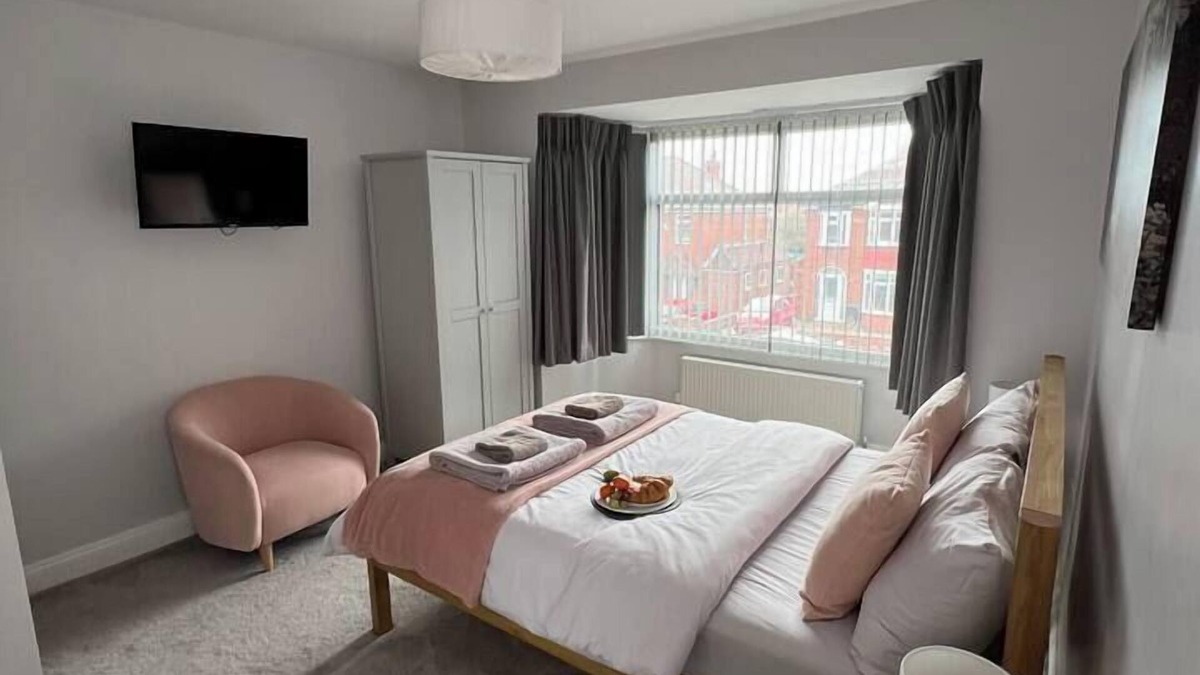 Doncaster House | The Wootton House
