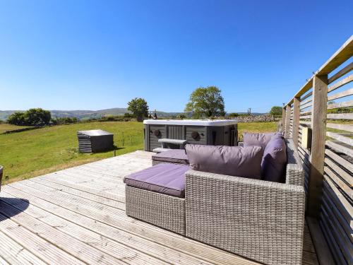 Rhyd-y-foel House | The Wren