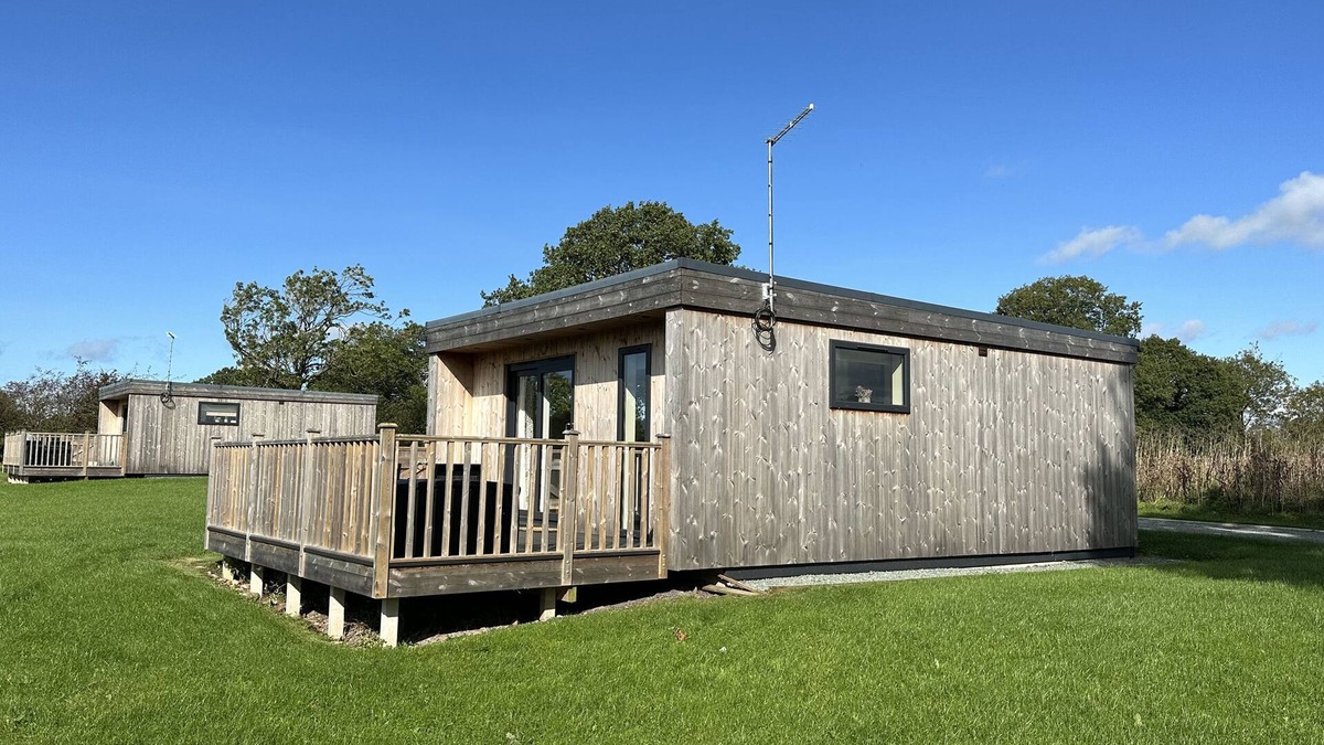 Loppington Cottage | THE WREN, pet friendly, character holiday cottage in Wem
