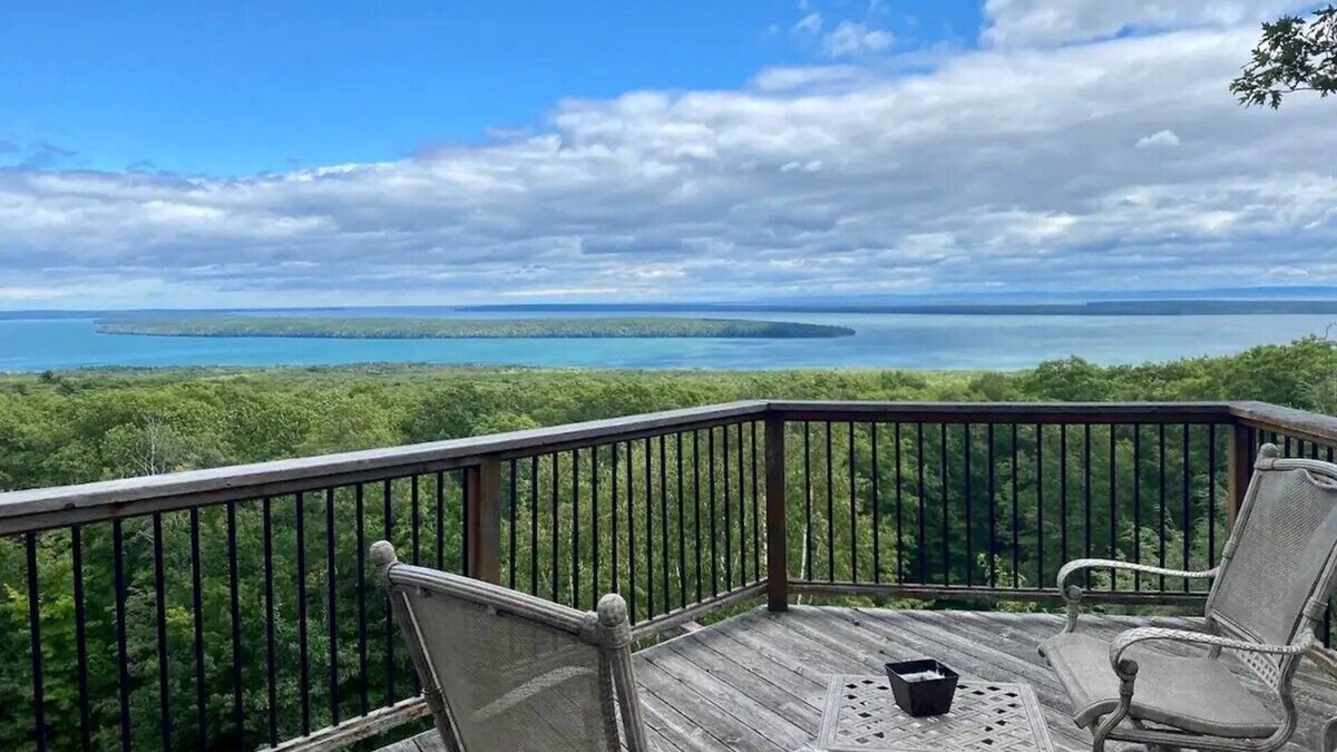 Bayfield House | The Wright House - Bayfield retreat space! Sleeps 14