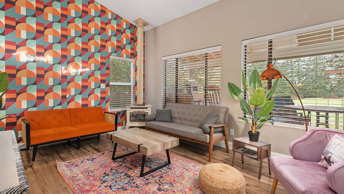Ridgefield House | Theater, playground, gameroom, arcade, large dining room, 20mi to PDX, 3bd/2ba