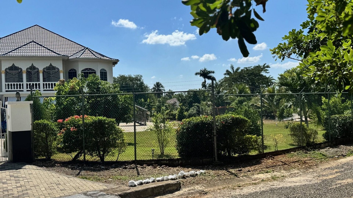 Porus Bed & Breakfast | TheBreeze2022