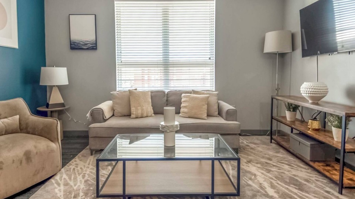 University District Apartment | TheNine 4BD 2 - Four Bedroom Apartment, Sleeps 8