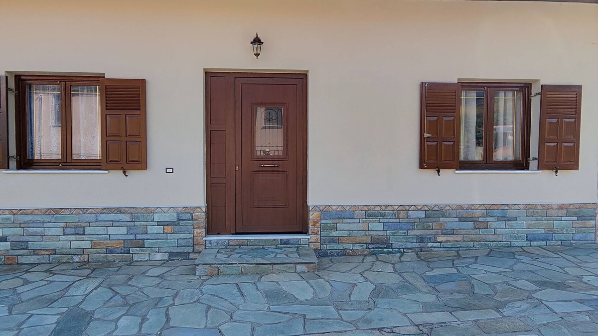 Kastraki Apartment | Theofania's Marble House Meteora