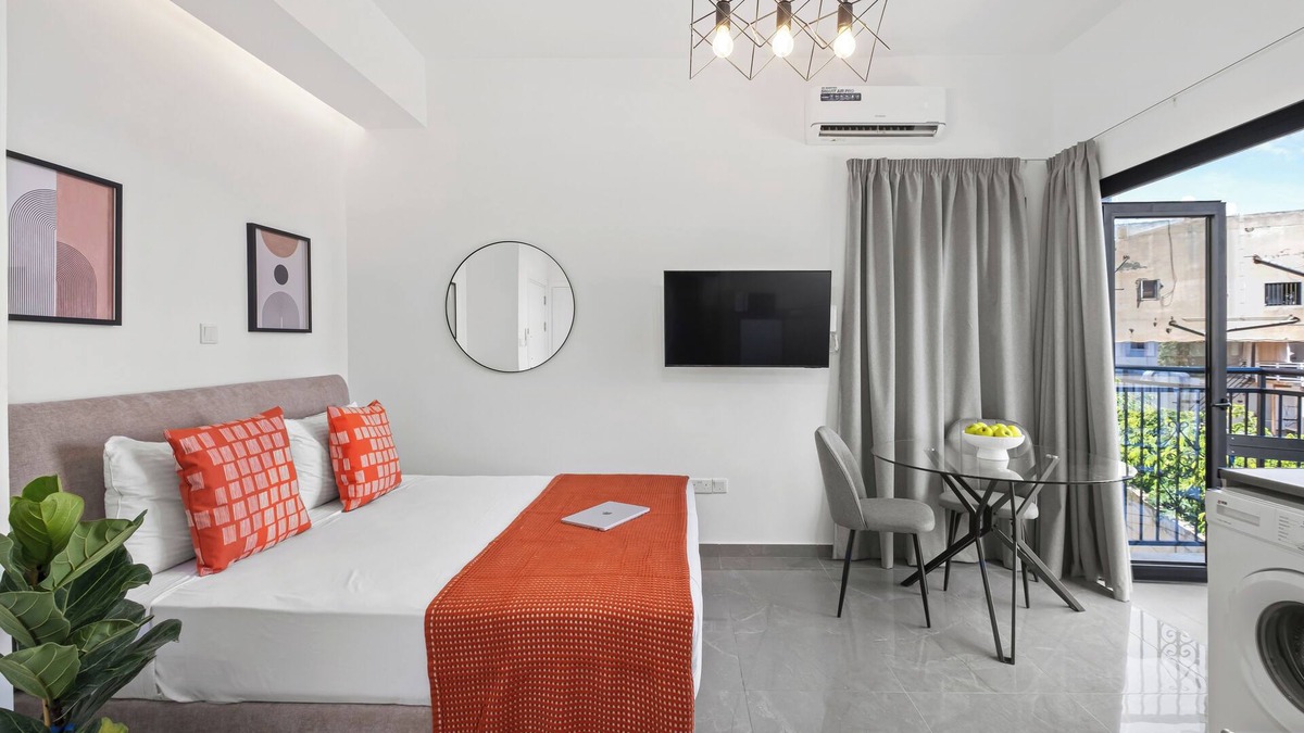 Old Town Other | Theon Urban Suites - Studio