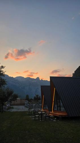Theth Ski Chalet | Thethi Sky Lodge