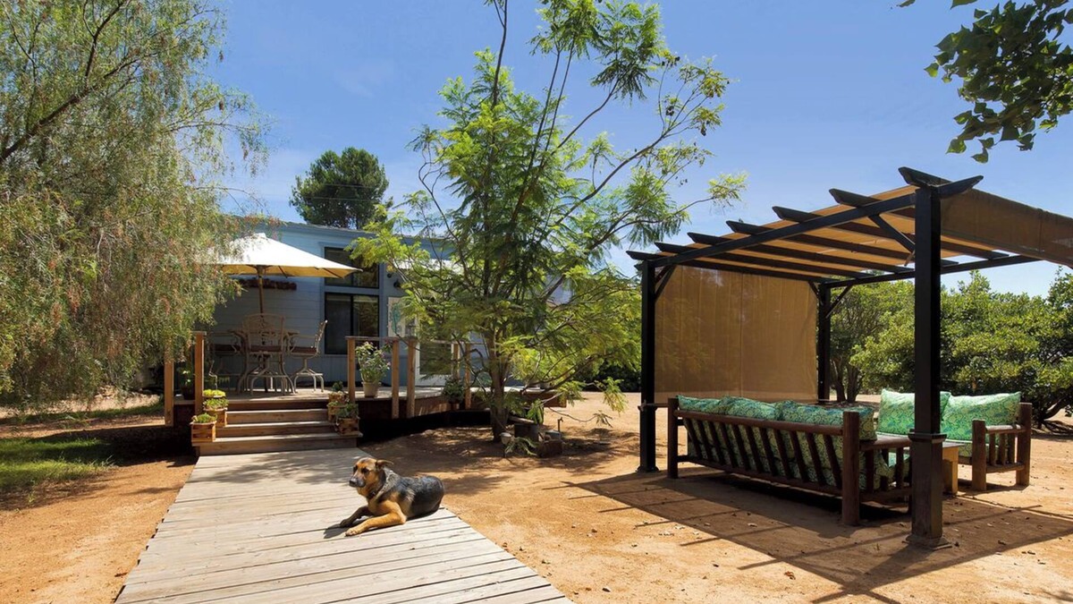 Rainbow CDP Cabin | TheTiny Beach House at Coral Tree House