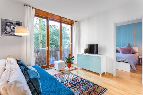 Mitte Apartment | TheZion, lovely 1 BR up to 3
