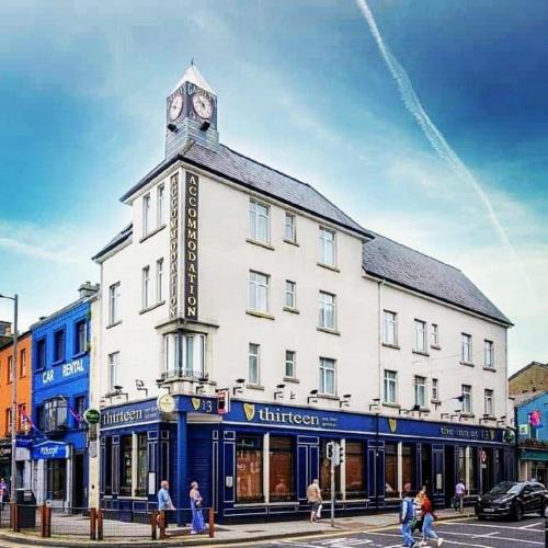 Galway City Centre Hotel | Thirteen On The Green - Eyre Square