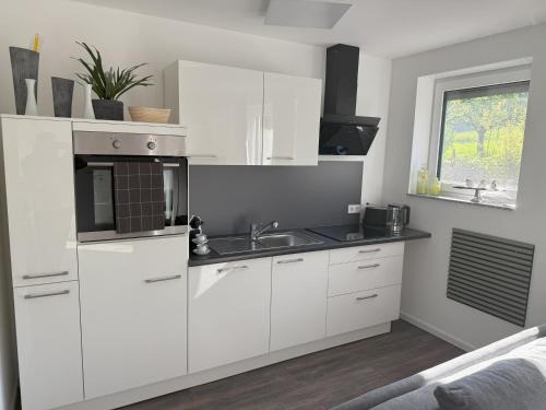 Oberdorla Apartment | Thirty for Three