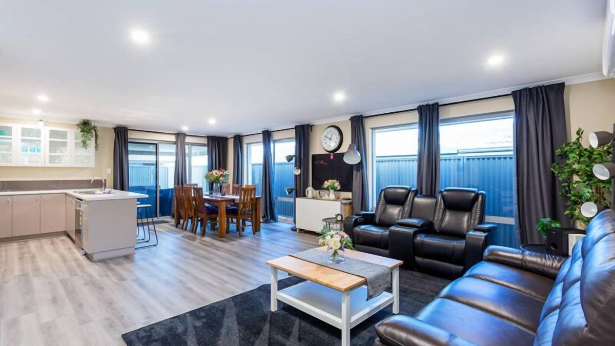 Wellard House | This 4 bedroom, 2 bathroom home is located in the picturesque family-friendly Sunrise Estate. Pet