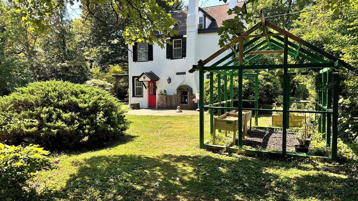 Bala-Cynwyd House | This 4 BR 4 BA sizable home with large outdoor porch & yard is ideal for a family visiting the area.