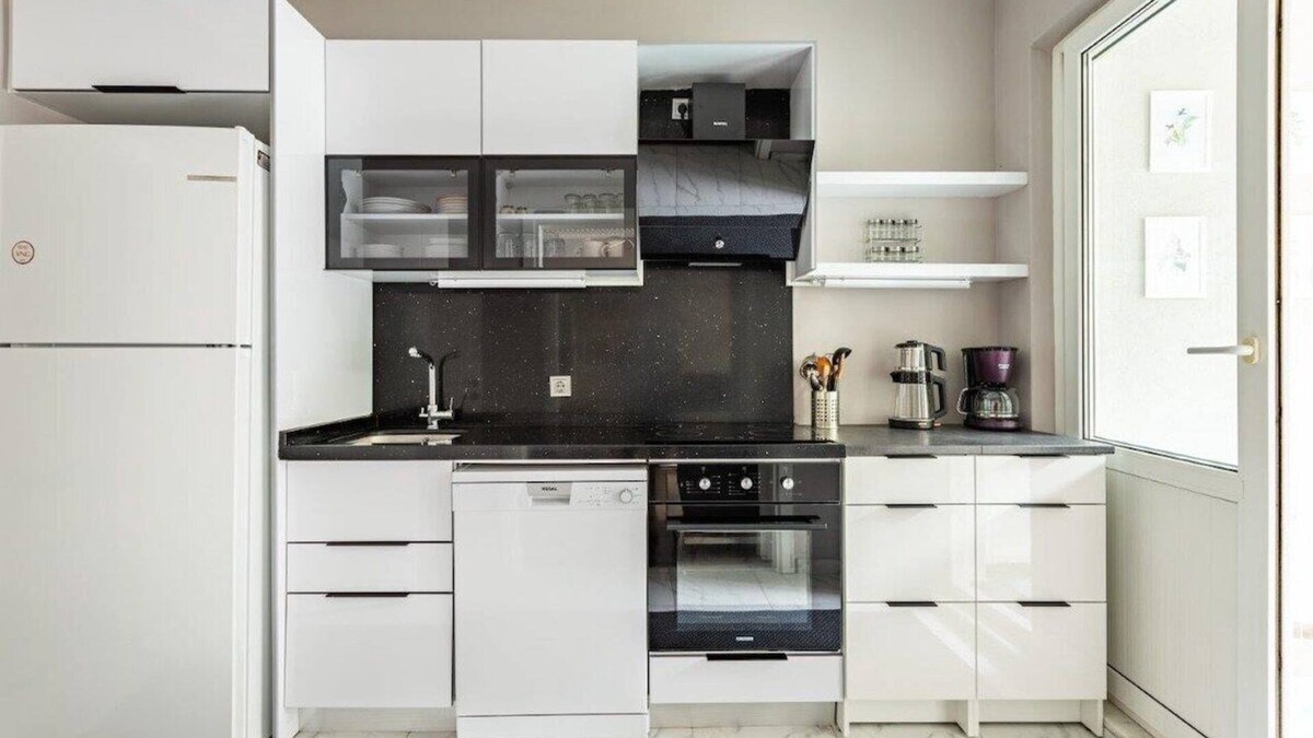Moda Apartment | This apartment is a 1 bedroom(s), 1 bathrooms, located in Kadıköy, İstanbul.