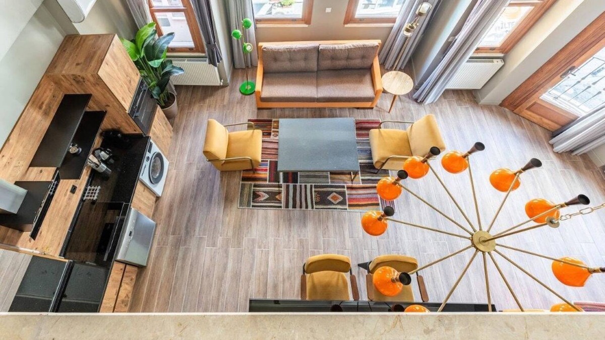 Balat Apartment | This apartment is a 1 bedroom(s), 2 bathrooms, located in Fatih, İstanbul.