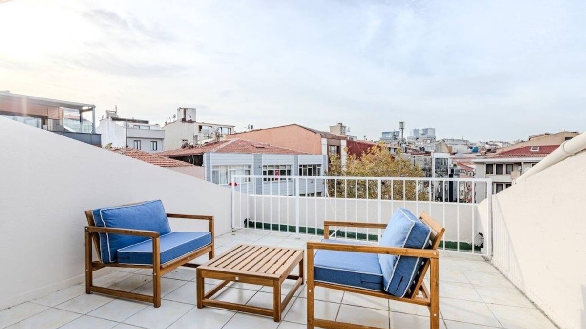 Nisantasi Apartment | This apartment is a 1 bedroom(s), 1 bathrooms, located in Şişli, İstanbul.